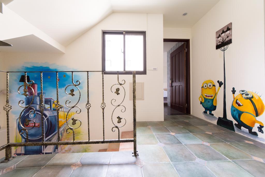Zi Jing Cheng B&B Kota Hualien Bagian luar foto
