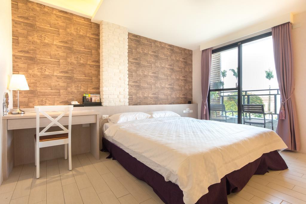 Zi Jing Cheng B&B Kota Hualien Ruang foto