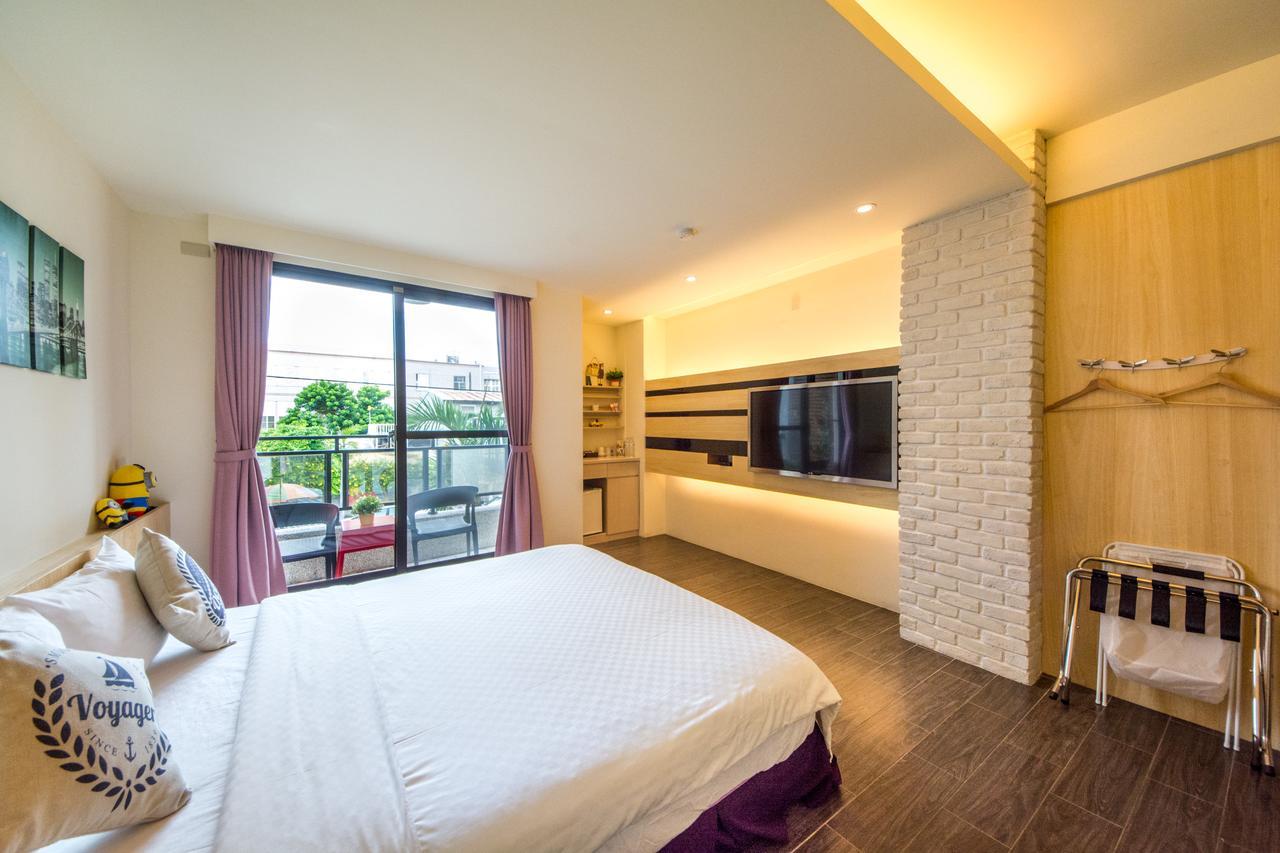 Zi Jing Cheng B&B Kota Hualien Bagian luar foto